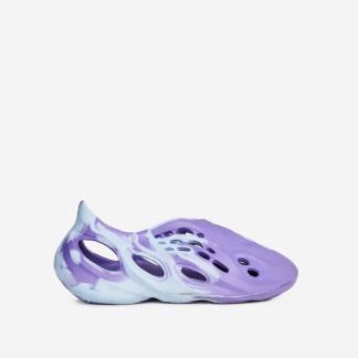 Super-Bass Cut Out Detail Slip On In Purple And Blue Rubber, Purple