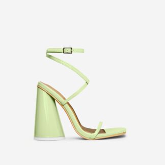 Wild-Side Cross Strap Open Toe Round Statement Block Heel In Green Patent, Green