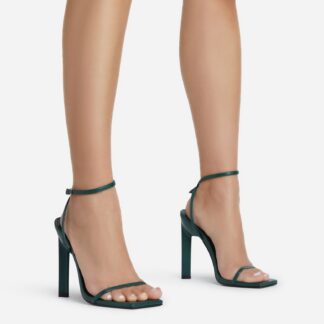 No-Drama Barely There Square Toe Sculptured Block Heel In Dark Green Patent, Green